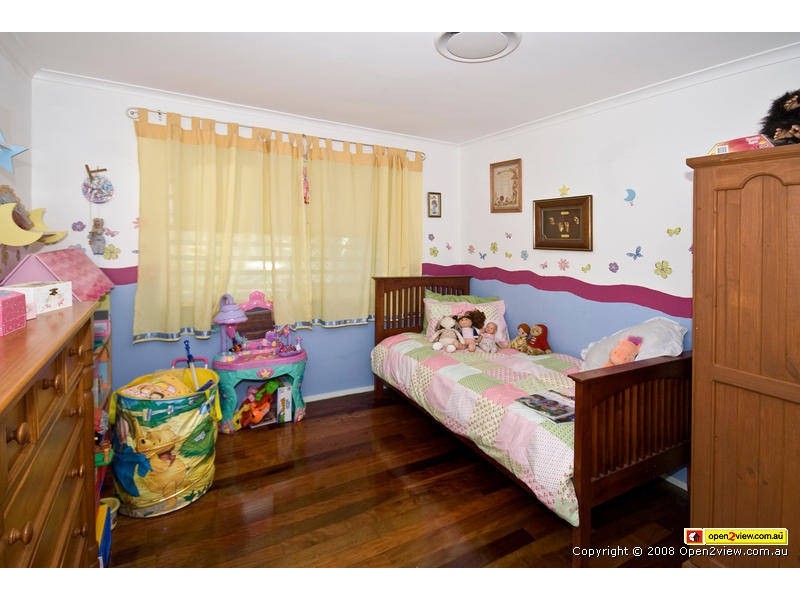 7 Morgan Court, Springwood QLD 4127