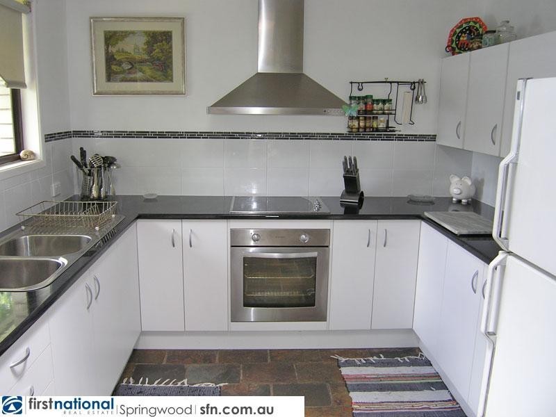 14 Jardine Drive, Springwood QLD 4127