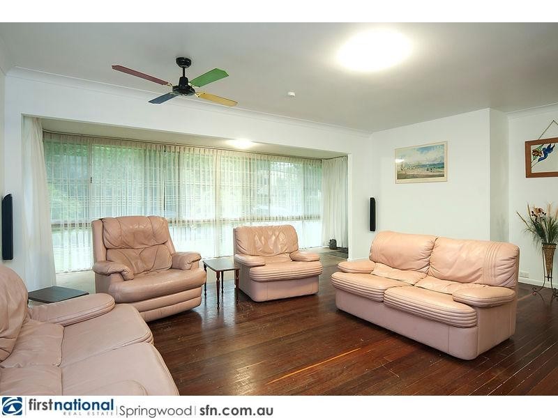22 Narelle Crescent, Rochedale South QLD 4123