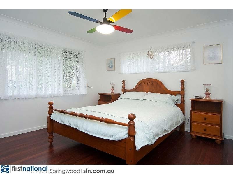 22 Narelle Crescent, Rochedale South QLD 4123