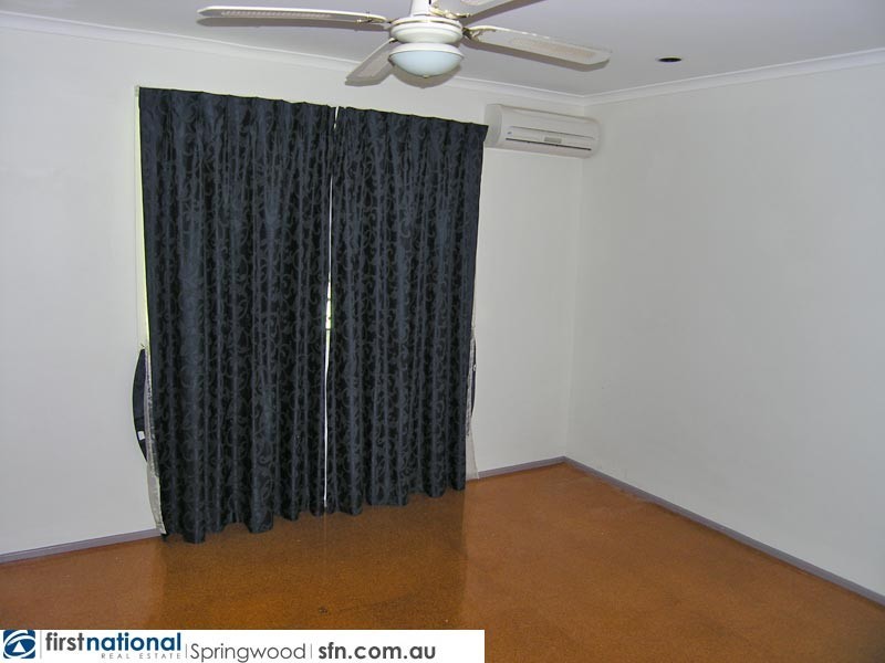 44 Rholanda Crescent, Springwood QLD 4127