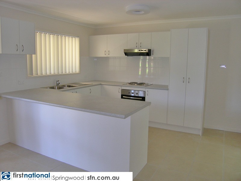 3 Hibbertia Court, Springwood QLD 4127