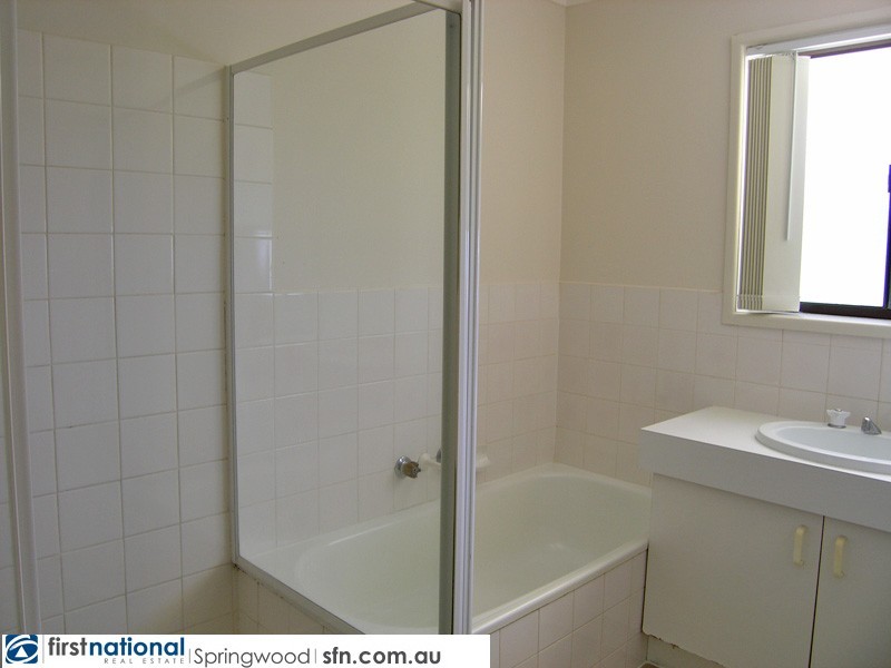 3 Hibbertia Court, Springwood QLD 4127