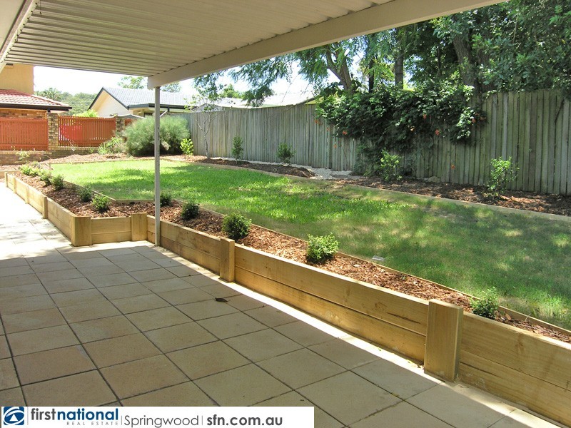 3 Hibbertia Court, Springwood QLD 4127