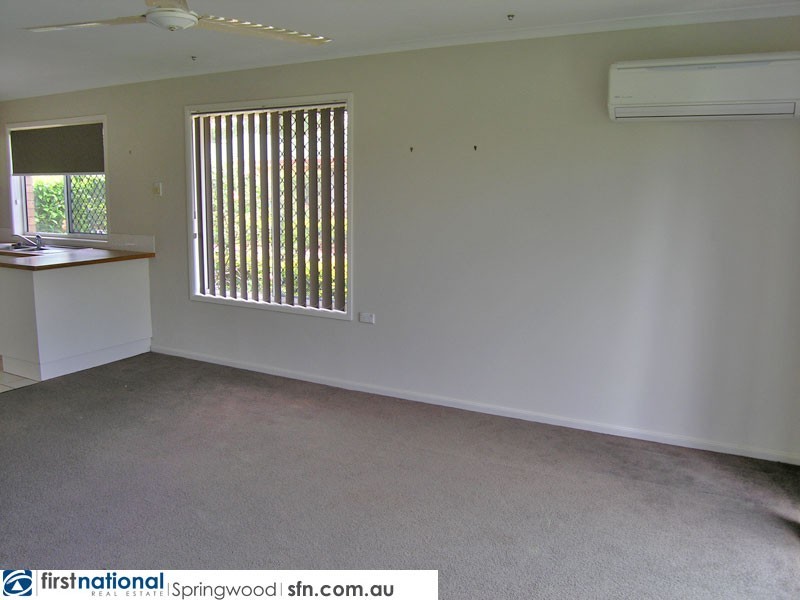 1/24 Gleneagles Avenue, Cornubia QLD 4130