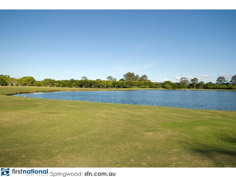 1/24 Gleneagles Avenue, Cornubia QLD 4130