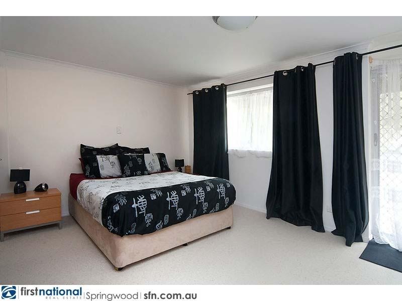 13 Eloise Avenue, Springwood QLD 4127