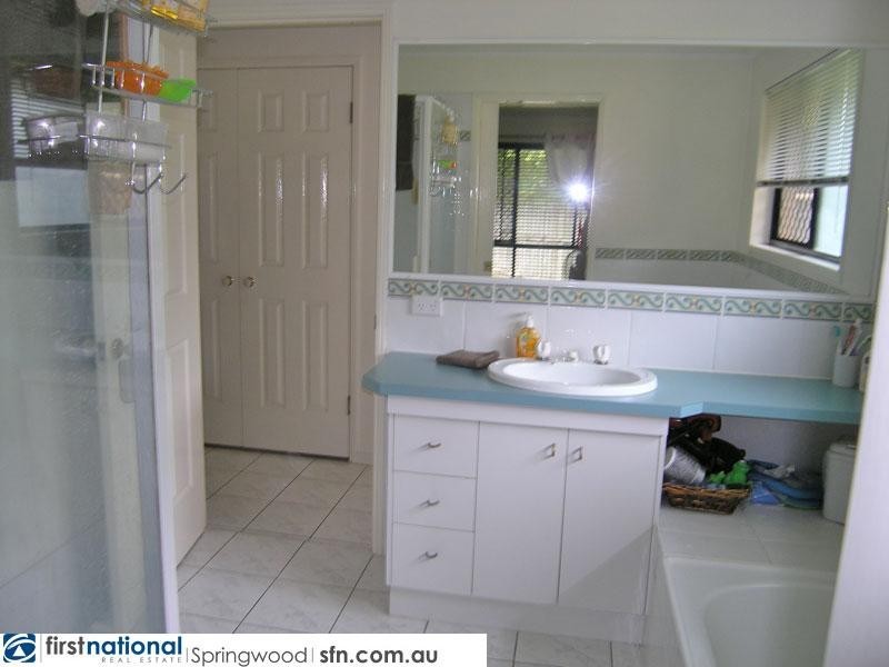 4 Hopwood Court, Shailer Park QLD 4128