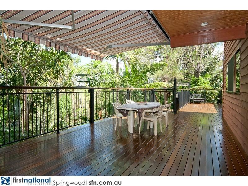 14 Lynshanel Court, Springwood QLD 4127