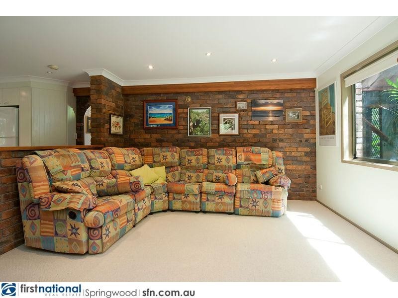 14 Lynshanel Court, Springwood QLD 4127