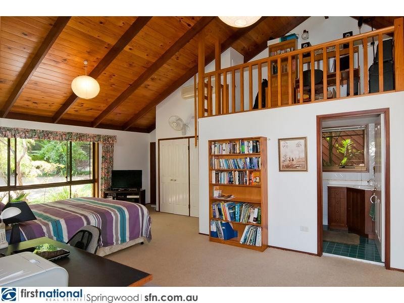 14 Lynshanel Court, Springwood QLD 4127