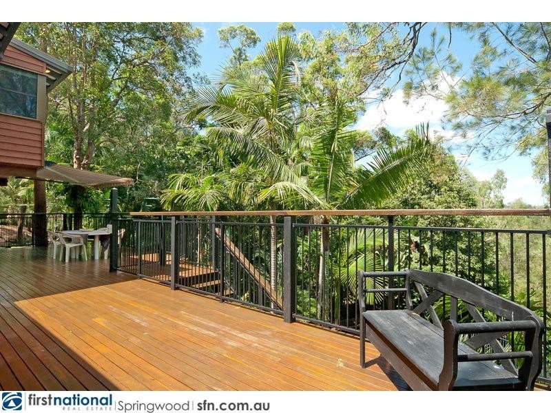 14 Lynshanel Court, Springwood QLD 4127