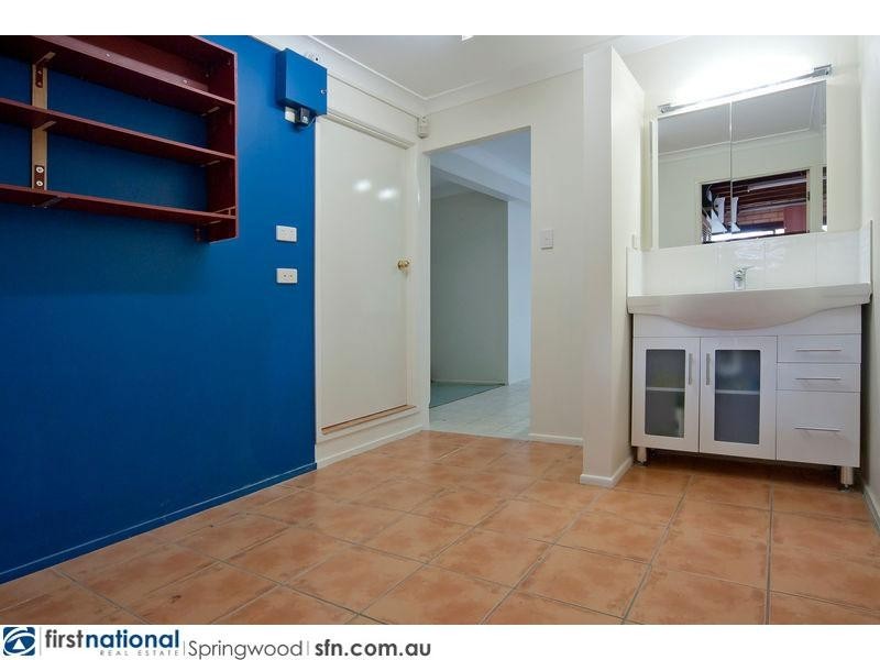 31 Caloola Drive, Springwood QLD 4127