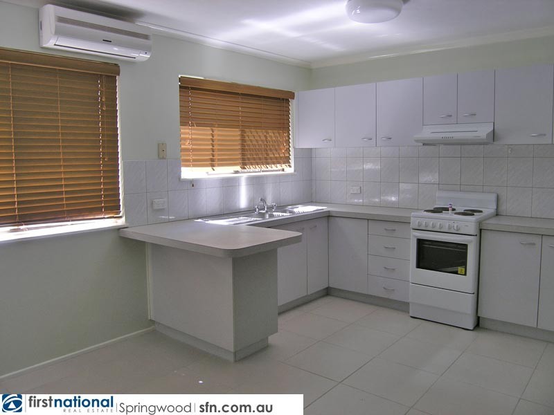 40/167 John Paul Drive, Springwood QLD 4127