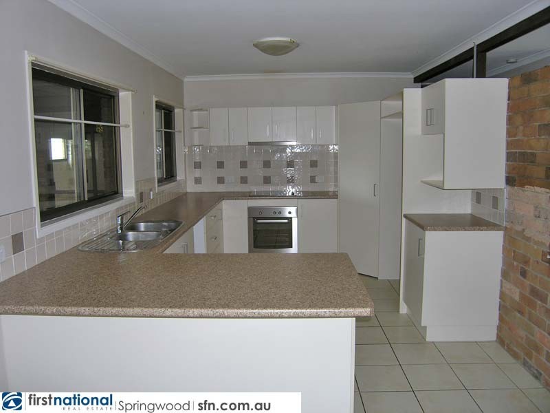 104 Barbaralla Drive, Springwood QLD 4127