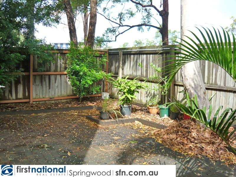 16/111 Barbaralla Drive, Springwood QLD 4127