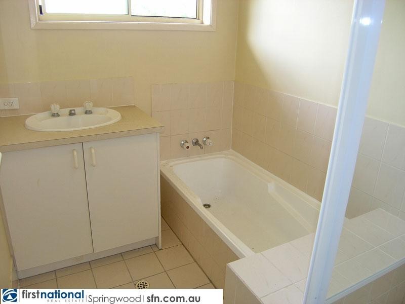 19/11 Damalis Street, Woodridge QLD 4114