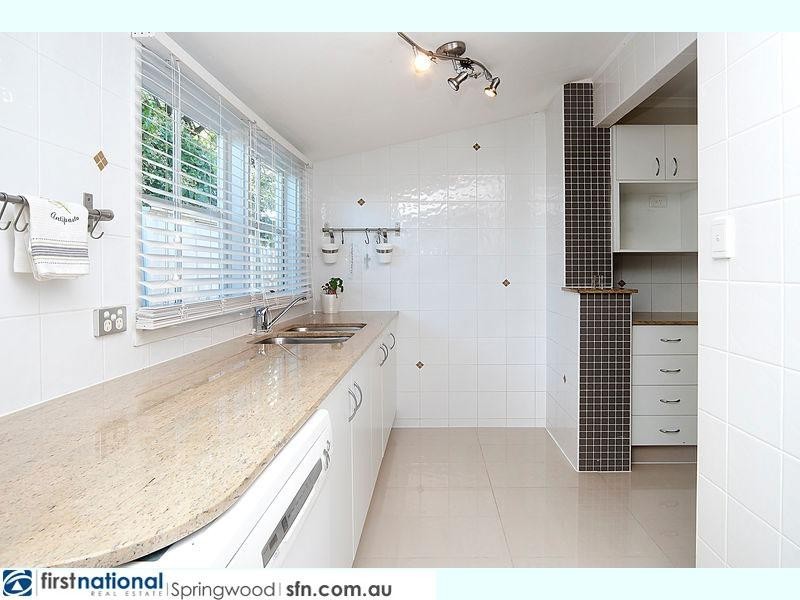 6 Inglis Court, Springwood QLD 4127