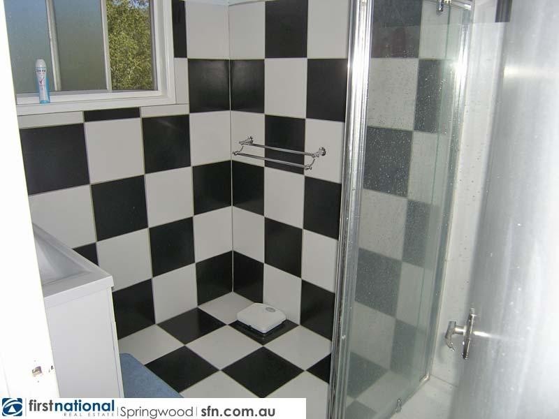 15 Lovell Street, Slacks Creek QLD 4127