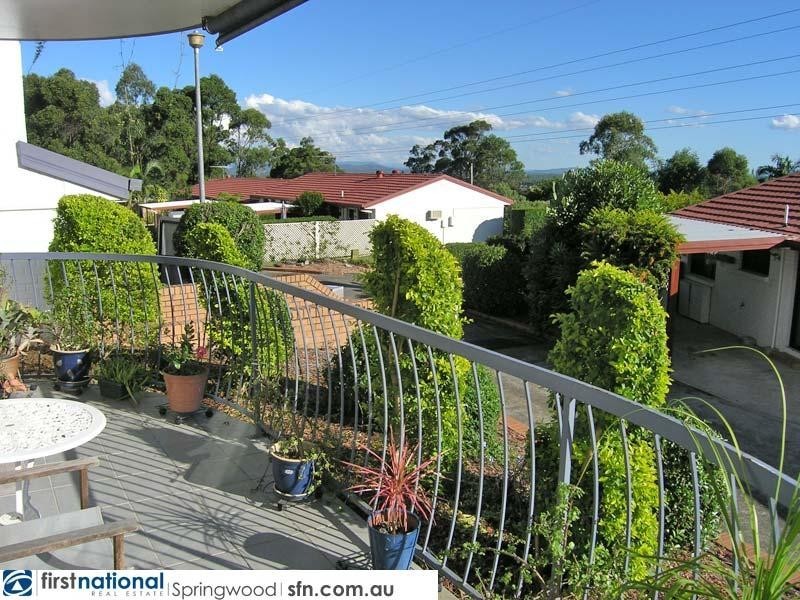 22/167 John Paul Drive, Springwood QLD 4127