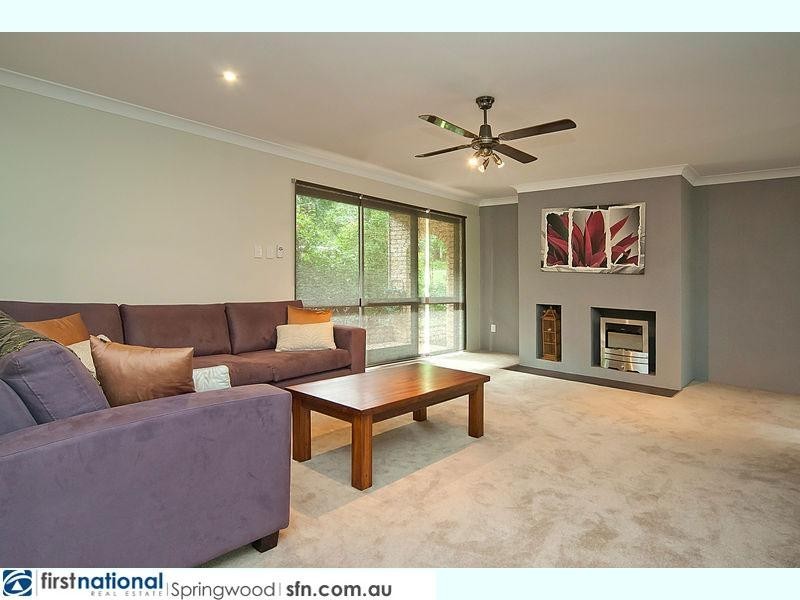 34 Narelle Crescent, Rochedale South QLD 4123