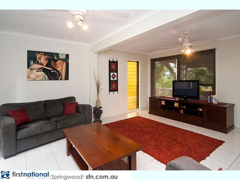 34 Narelle Crescent, Rochedale South QLD 4123