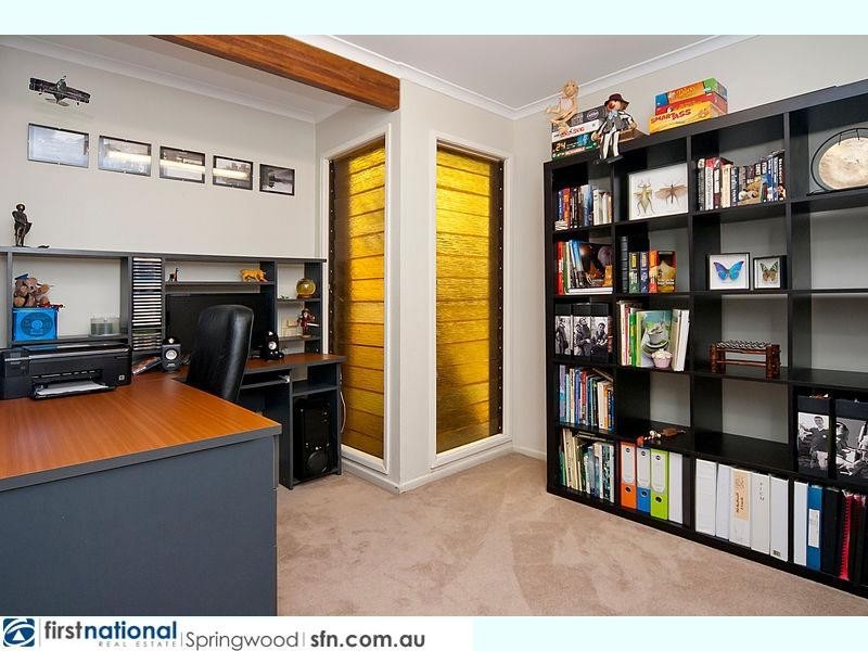 34 Narelle Crescent, Rochedale South QLD 4123