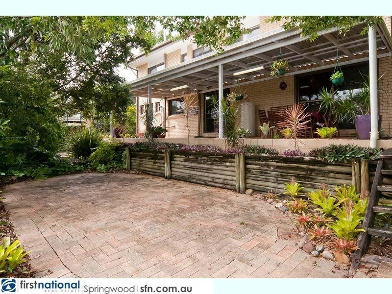 34 Narelle Crescent, Rochedale South QLD 4123