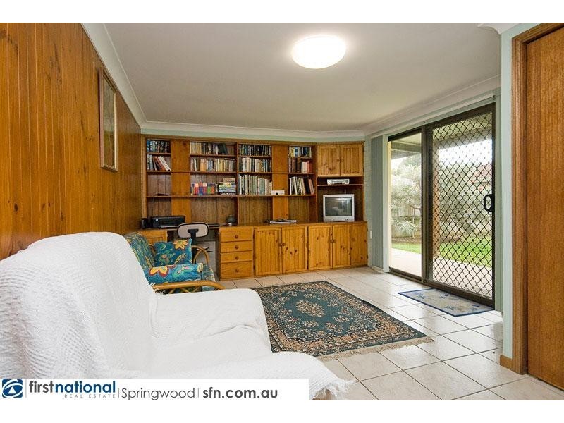 25 Shoalhaven Avenue, Springwood QLD 4127