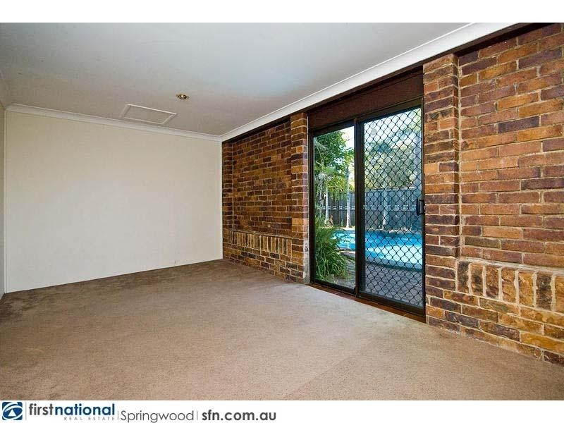 25 Springfield Crescent, Daisy Hill QLD 4127