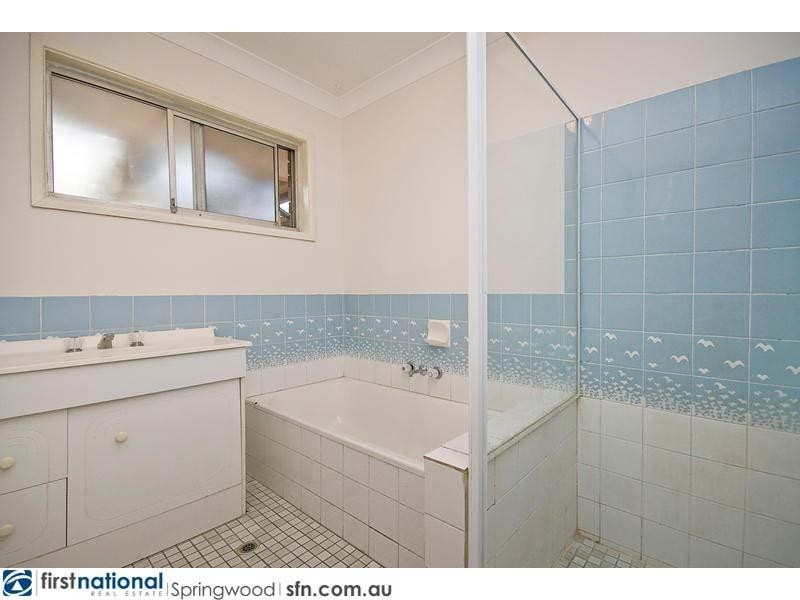 25 Springfield Crescent, Daisy Hill QLD 4127