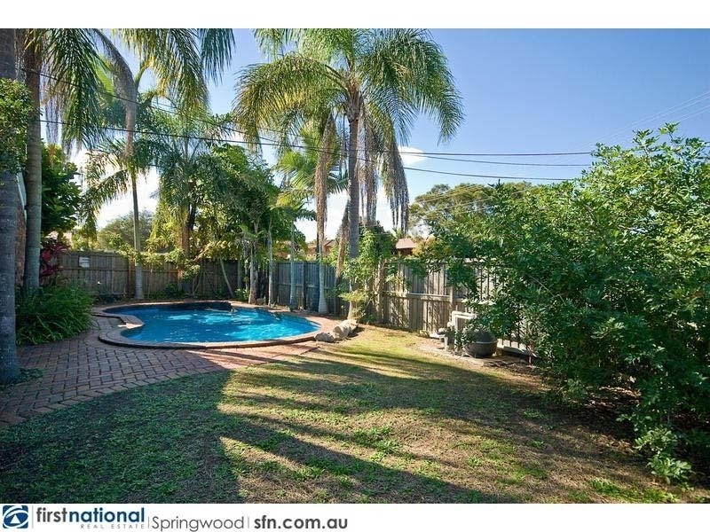 25 Springfield Crescent, Daisy Hill QLD 4127