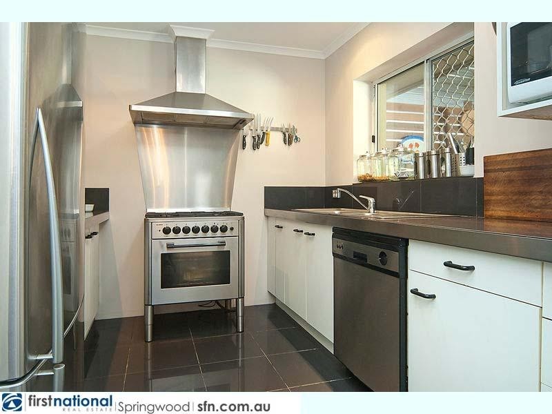 23 Donna Avenue, Rochedale South QLD 4123