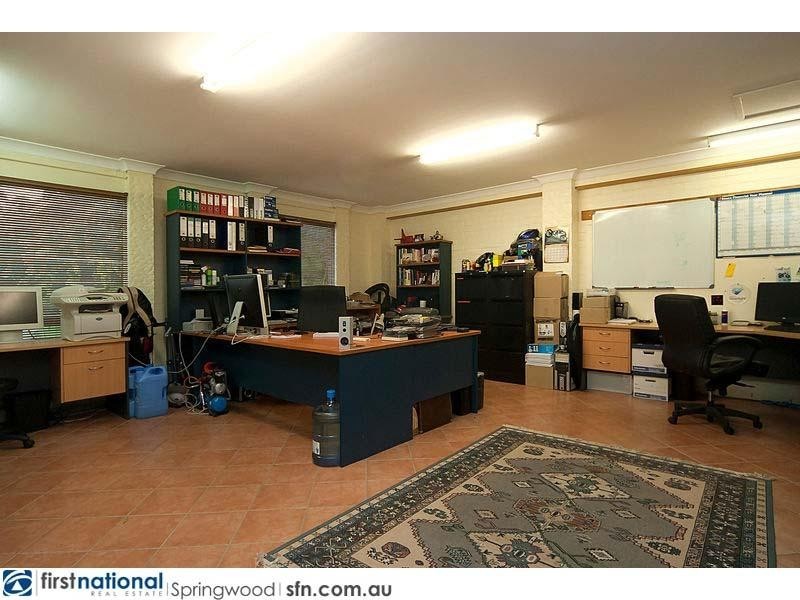 13 Tanah Merah Avenue, Tanah Merah QLD 4128