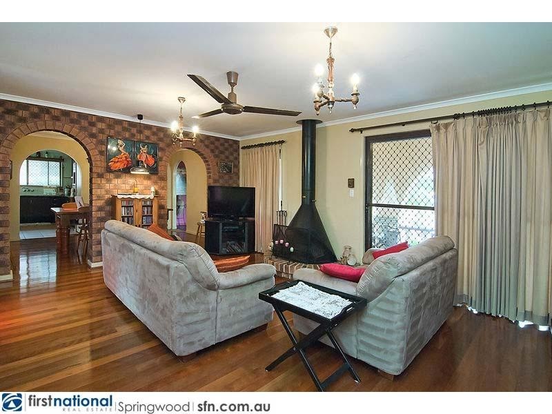 16 Jeanette Avenue, Springwood QLD 4127
