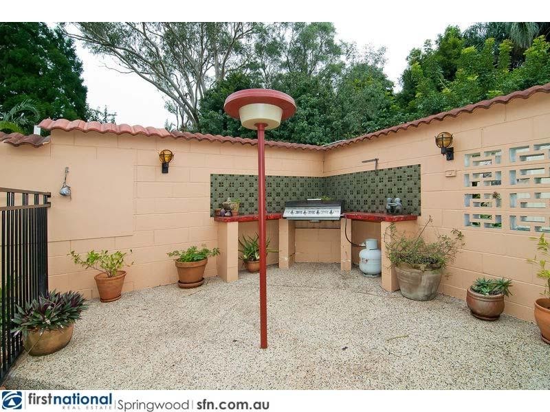 16 Jeanette Avenue, Springwood QLD 4127