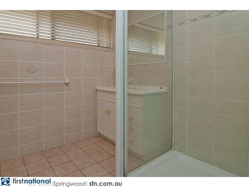 16 Jeanette Avenue, Springwood QLD 4127