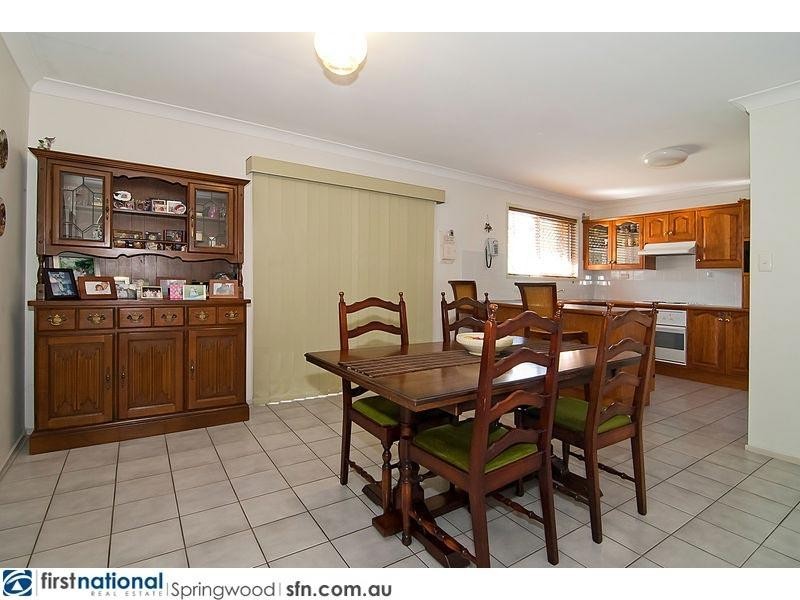 5 Achilles Drive, Springwood QLD 4127