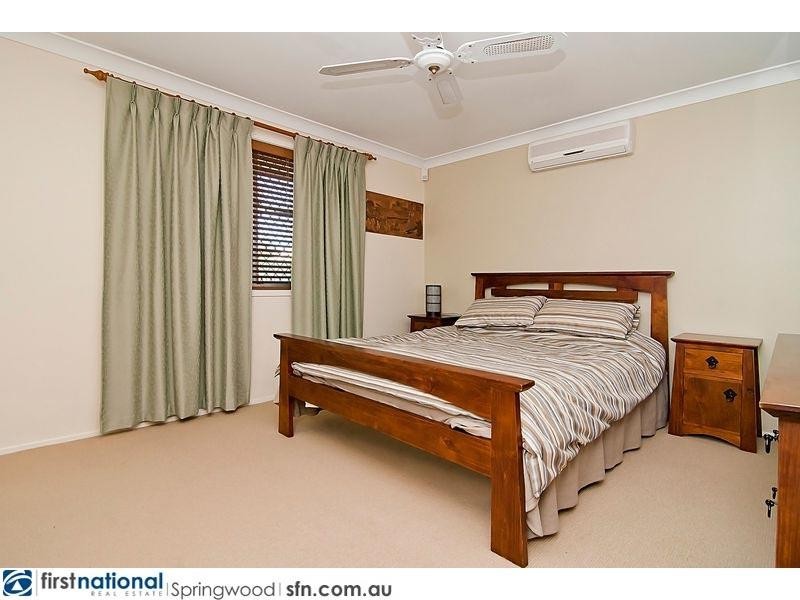 5 Achilles Drive, Springwood QLD 4127