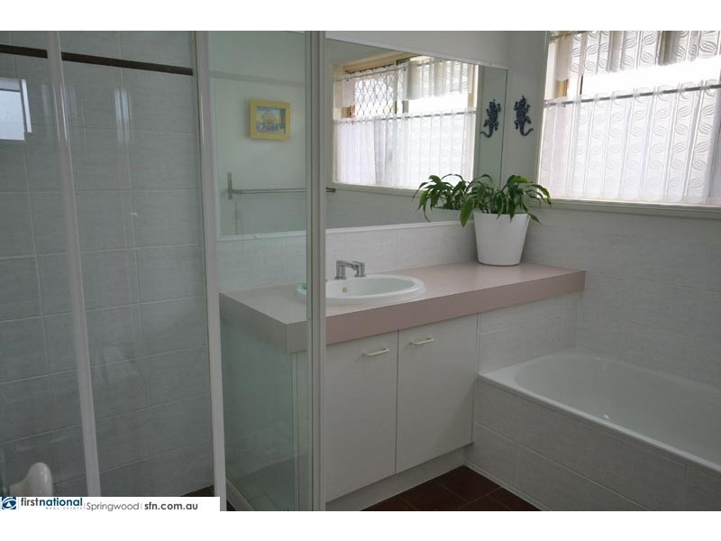 3 Campese Way, Daisy Hill QLD 4127