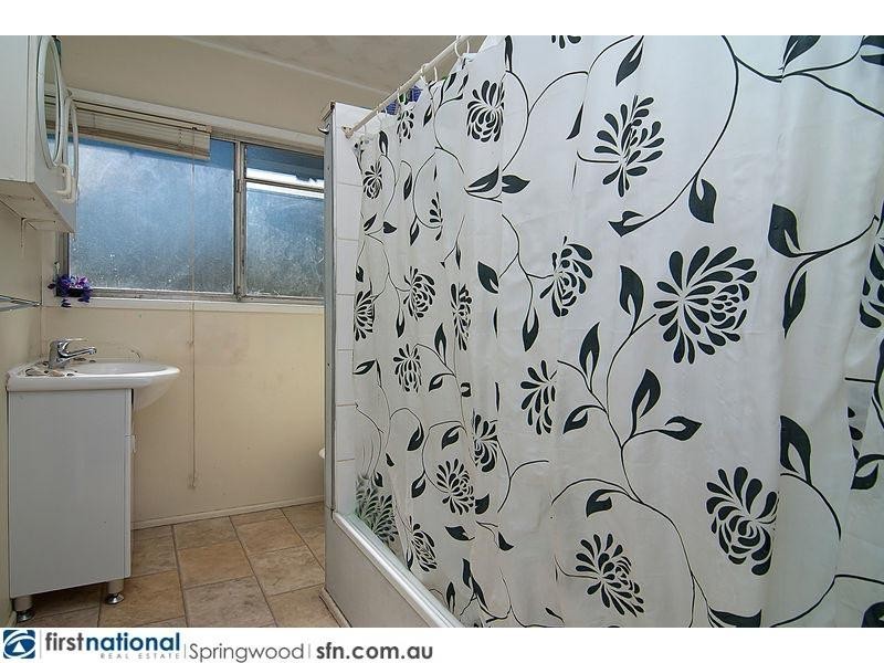 12 Finlay Street, Slacks Creek QLD 4127