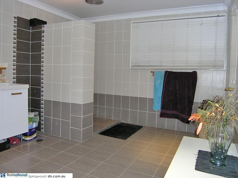 10 Fenchurch Street, Rochedale South QLD 4123