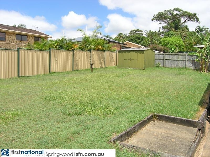 23 Knightsbridge Crescent, Rochedale South QLD 4123