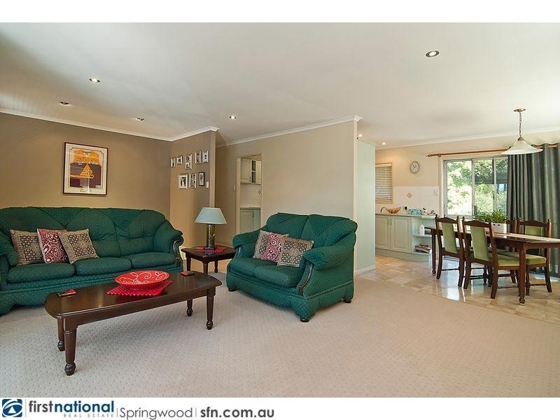 189 Springwood Road, Springwood QLD 4127