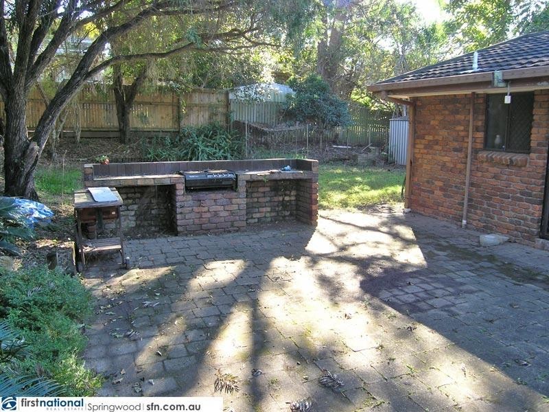 9 Pyeworth Place, Rochedale South QLD 4123