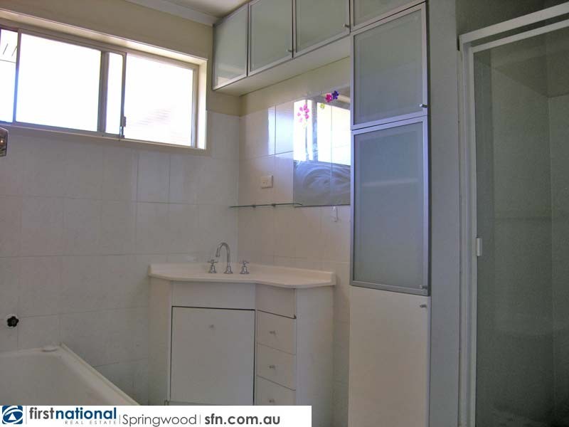 38 Wootton Crescent, Springwood QLD 4127