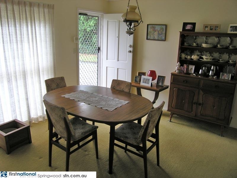 5 Lauretta Avenue, Springwood QLD 4127