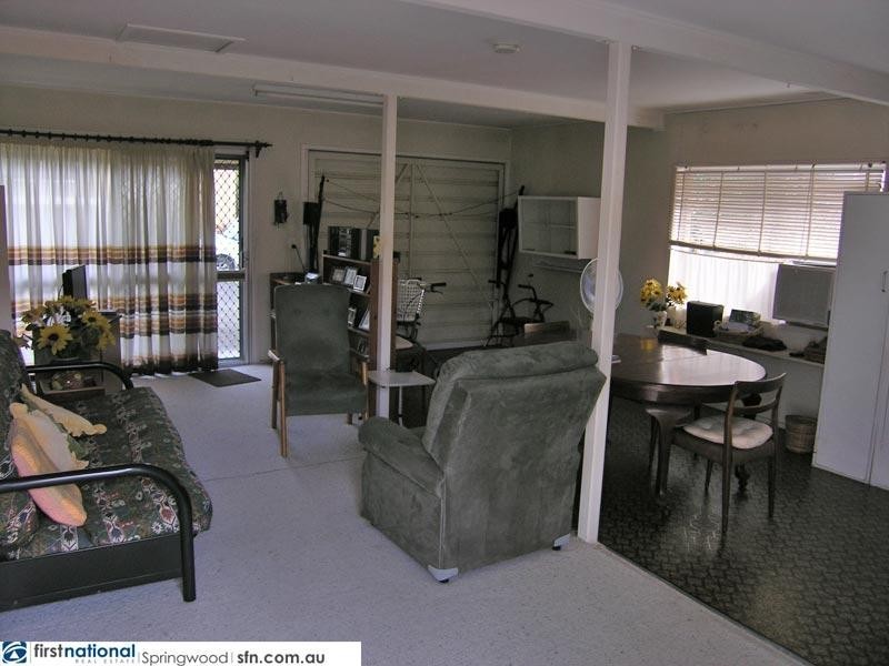 5 Lauretta Avenue, Springwood QLD 4127