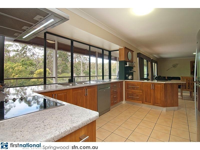 8 Marillana Court, Shailer Park QLD 4128