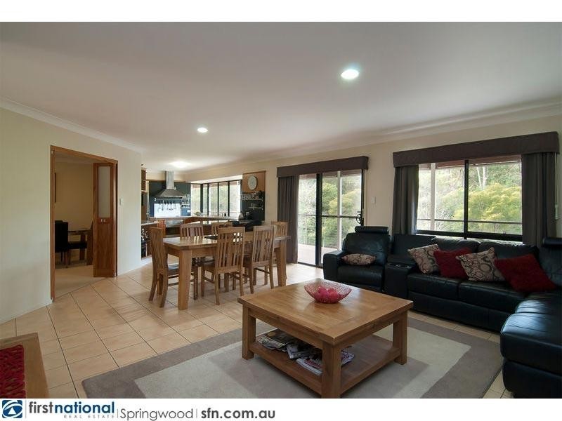 8 Marillana Court, Shailer Park QLD 4128